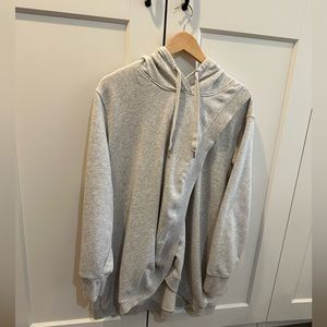 Old Navy Maternity- Cross Front Nursing Tunic Hoodie XXL - Light grey